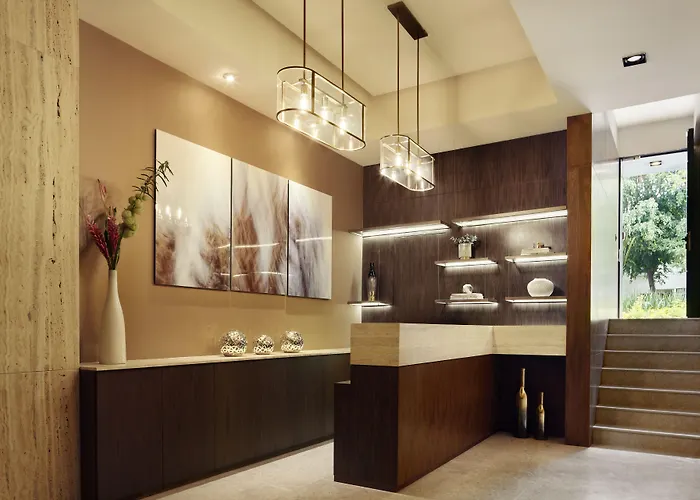 Felix By Viadora Hotel